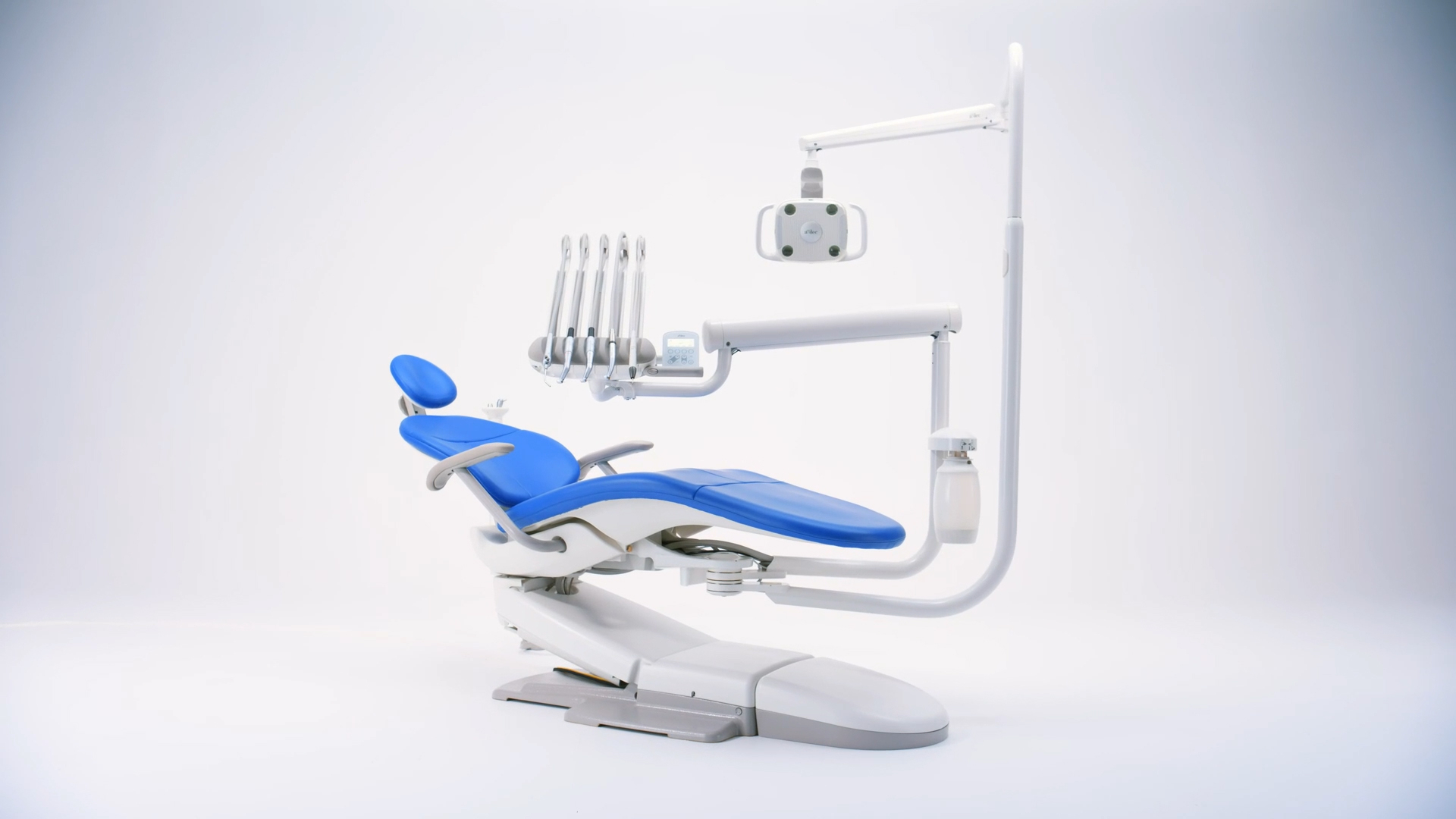 Compact and comfortable, the A-dec 300 dental chair pairs with the new A-dec Pro delivery for a system that can grow with you. Choose the configuration that fits today, with the flexibility to upgrade tomorrow. Add the A-dec+ Gateway to access A-dec+ software, a digital foundation for integrating the latest clinical products and future technologies. Learn more at a-dec.com/300