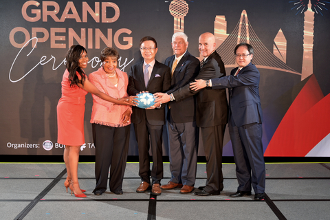 TAITRA kicked off the opening ceremony of its 5th U.S. office in Dallas with a "touchdown" as five members of Congress joined in the celebration. (From left to right: Congresswoman Jasmine Crockett, Former Congresswoman Eddie Bernice Johnson, TAITRA Chairman James Huang, Congressman Pete Sessions, Congressman Keith Self, and TAITRA President & CEO Simon Wang). (Photo: Business Wire)