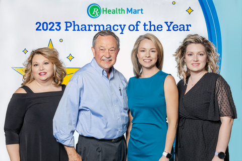 Eden Drug of Eden, N.C., awarded Health Mart Pharmacy of the Year at McKesson ideaShare 2023. Photo features Eden Drug owner Pete Crouch, R.Ph., PIC (middle left) and team. (Photo: Business Wire)