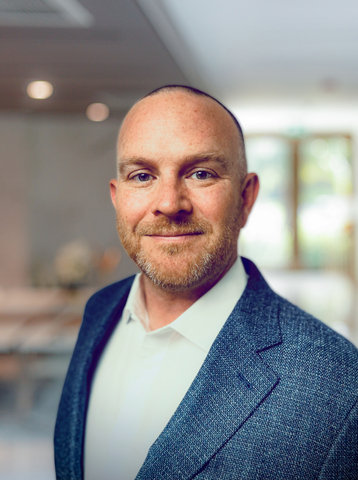 original Jason Thorne, LLS VP of Global Business Solutions (Photo: Business Wire)