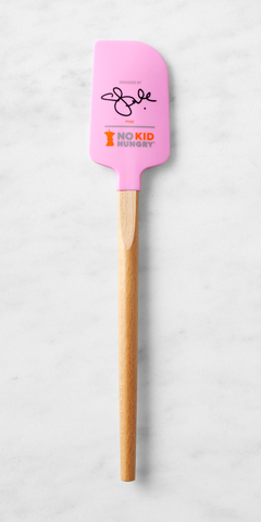 Back of Spatula Designed by P!nk for Williams Sonoma Benefiting No Kid Hungry (Photo: Williams Sonoma)
