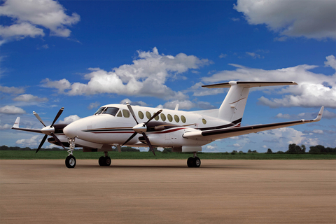 thumbnail Beginning in early 2024, all new King Air aircraft will be first in the category to be equipped with CoolView windows manufactured by Lee Aerospace. (Photo: Business Wire)