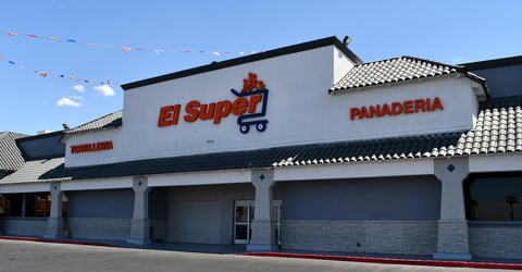 original El Super celebrates the grand opening of the new Las Vegas location at 2475 East Tropicana, Las Vegas NV 89121. (Photo: Business Wire)