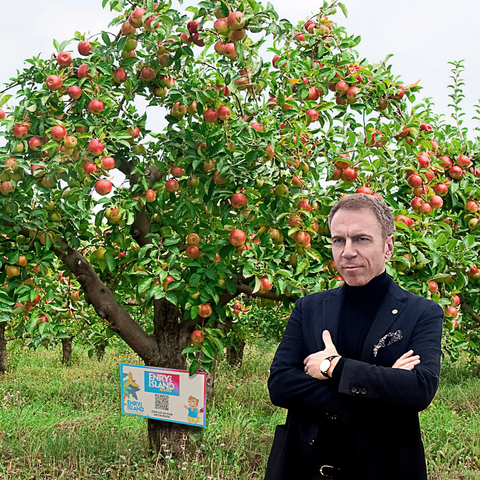 The Founder & Chairman of Enry's Island S.p.A. Luigi Valerio Rinaldi in the garden of Enry's Island S.p.A.. In Enry's Island S.p.A. Garden, each plant represents a company (Local Company or startup) in Enry's Island S.p.A. portfolio. (Photo: Business Wire)