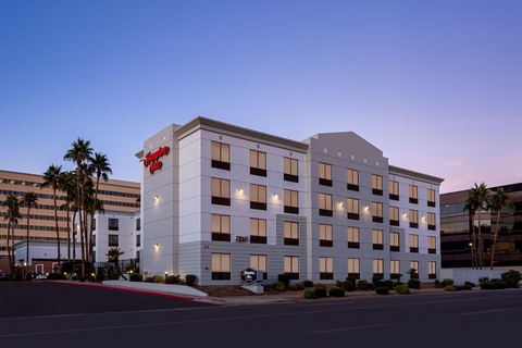 The Hampton Inn by Hilton Phoenix-Biltmore. (Photo: Business Wire)