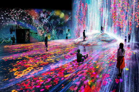 MORI Building DIGITAL ART MUSEUM: EPSON teamLab Borderless © teamLab（图示：美国商业资讯）