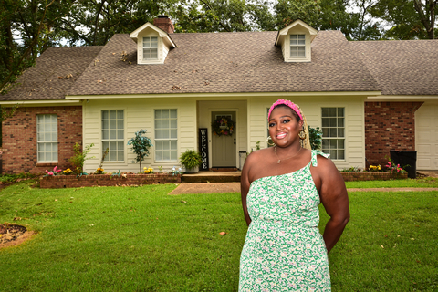 original A $15,000 subsidy from the Federal Home Loan Bank of Dallas and Trustmark National Bank helped a Clinton, Mississippi, resident come up with the down payment on her first home. (Photo: Business Wire)