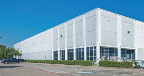 original The Claymoore Portfolio, comprised of Claymoore Business Park and West by Northwest Business Park, features highly functional warehouses that provide a diverse range of site plans and suite sizes ranging from 12,000-275,000 square feet. (Photo: Business Wire)