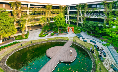The campus is filled with greenery, creating a feeling of relaxation for employees whenever they enter HOLA Park. (Photo: Business Wire)