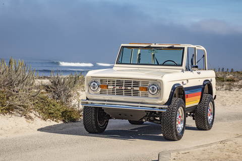 thumbnail Gateway Bronco’s Remastered Vintage Ford Bronco Unveiled During Monterey Collector Car Week (Photo: Business Wire)