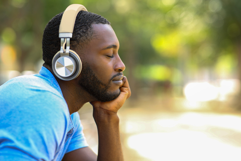 thumbnail PPG's Limitless is cultivating a fondness for stabilizing, calming colors with feel-good vibes, which is perfect for the consumer electronics industry. (Photo: Business Wire)