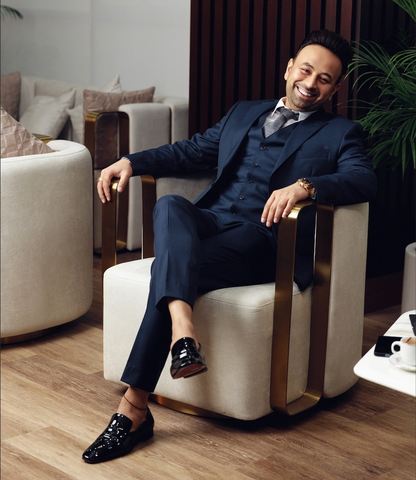 thumbnail Mr. Sanpal in the office, where leadership and vision comes to life at ANAX Holding (Photo - AETOSWire)