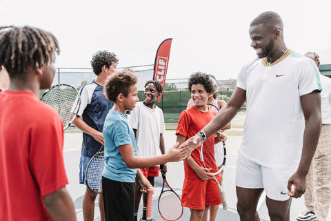 CLIF partners with top-ranked U.S. tennis pro Frances Tiafoe to launch series of tennis clinics across U.S. (Photo: Business Wire)