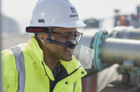 RealWear introduces RealWear Navigator Z1, a light yet rugged hands-free intrinsically safe industrial wearable solution for productivity and safety for use in highly restricted zones. (Photo: Business Wire)