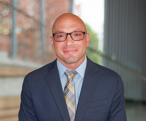 original Aeran Doron joins Suffolk's New York team as Vice President of Operations to support regional growth and public sector portfolio expansion. (Photo: Business Wire)