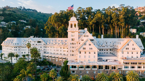 Claremont Club & Spa, A Fairmont Hotel (1915) Berkeley, California. Credit: Historic Hotels of America and Claremont Club & Spa, A Fairmont Hotel.