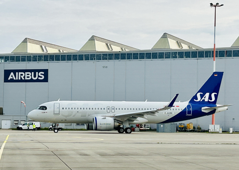 original Airbus A320neo leased by Aviation Capital Group to Scandinavian Airlines. (Photo: Business Wire)