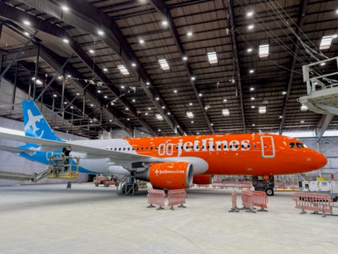 NEW Canada Jetlines Airbus A320 Aircraft (Photo: Business Wire)