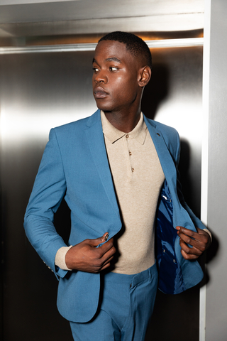 original Perry Ellis International Announces A New Licensing Agreement Launching Farah Tailoring (Photo: Business Wire)