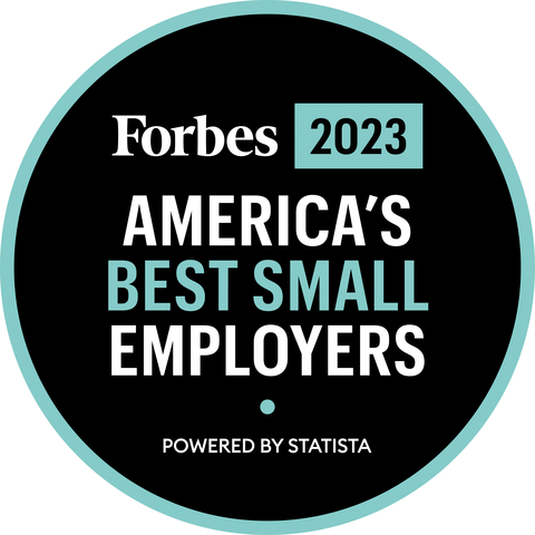 Recognition badge for Fox World Travel as one of America's Best Small Employers 2023 by Forbes (Graphic: Business Wire)