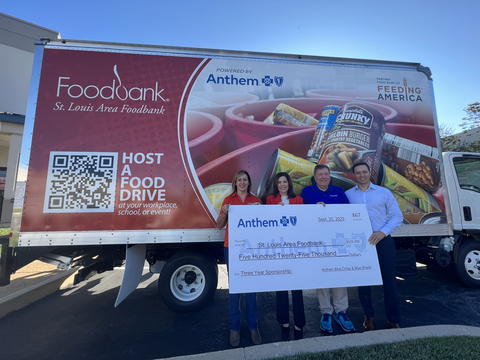 In recognition of Hunger Action Day, Anthem associates present the St. Louis Area Foodbank with a $525,000 award for senior outreach programs over the next three years. (Photo: Business Wire)