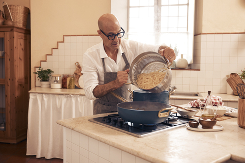 Stanley Tucci's New Cookware Collection TUCCI By GreenPan Sold Exclusively at Williams Sonoma (Photo: Williams Sonoma)