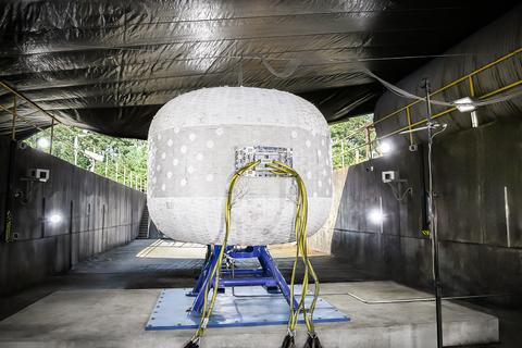 On Aug. 17, 2023, Sierra Space, in collaboration with ILC Dover and NASA subject-matter experts, conducted an Ultimate Burst Pressure (UBP) test on a one-third-scale version of the inflatable Sierra Space LIFE habitat. This test article included a blanking plate – a metallic structure inserted into the softgoods shell to emulate a future design component, such as a window, robotic arm or antenna attachment point. For this burst test, a steel blanking plate was used as a stand-in for a future window. Courtesy Sierra Space.