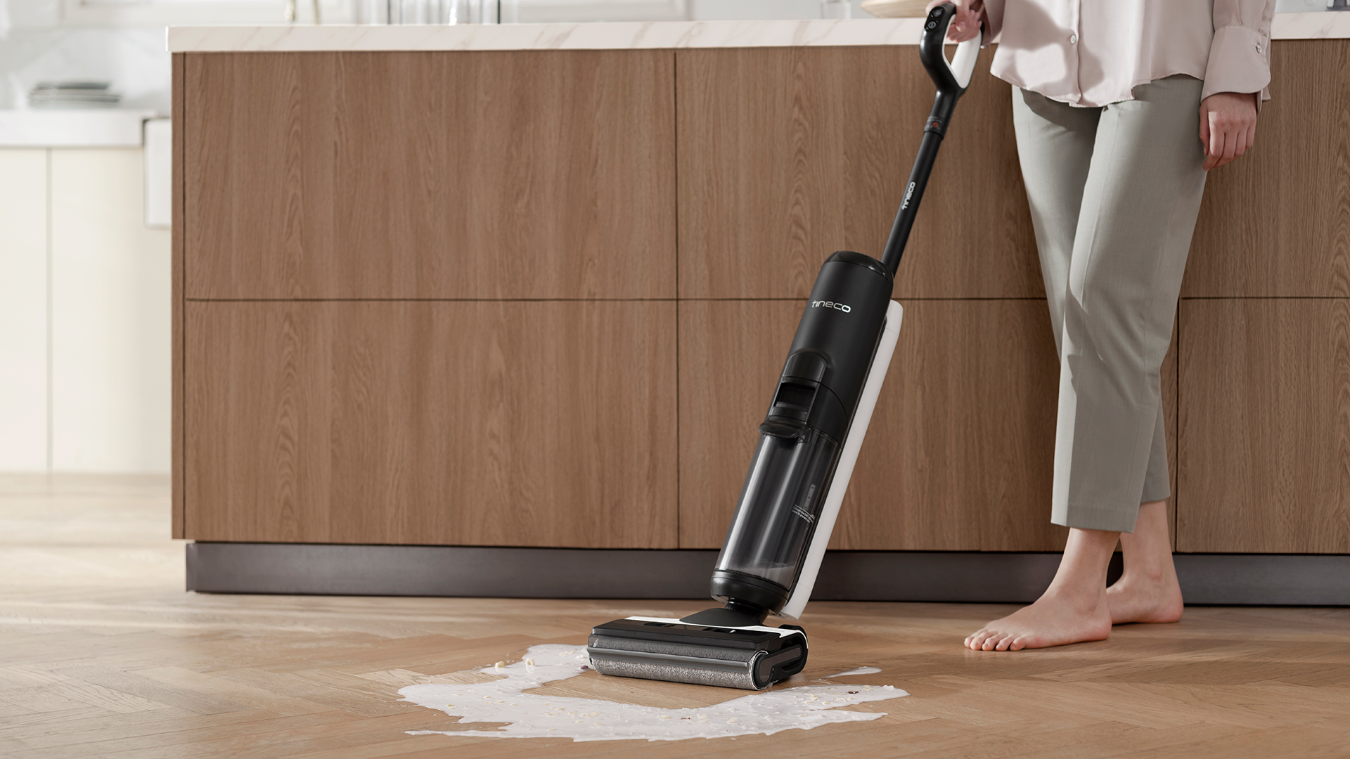 Tineco Floor ONE S6 Smart Wet Dry Vacuum Cleaner - Black