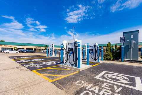 An EVgo fast charging station (Photo: Business Wire)
