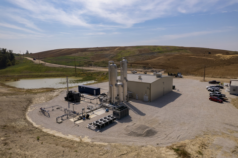 Eagle Ridge Landfill: Vision RNG and Meridian Waste celebrate grand opening at the State of Missouri's first LFG to RFG plant. (Photo: Randy Rowe, Vision RNG, Project Manager)