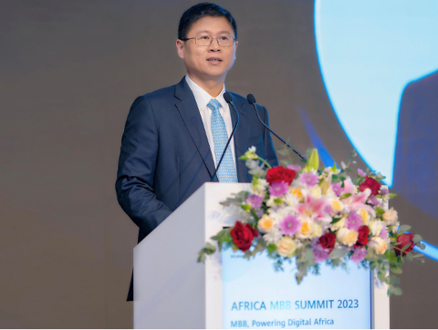 Li Peng speaking at Africa Mobile Broadband Summit 2023 (Photo: Huawei)
