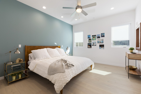 thumbnail GARFIELD 9 Primary Suite - Floor Plan D (Photo: Jeff Ong, Courtesy of Markus Canter Berkshire Hathaway HomeServices California Properties)