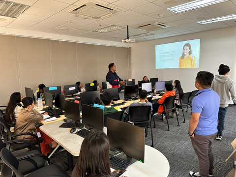 Mr. Ramir Adrian Clim Ciriaco, Customer Experience Specialist, TDCX provided a class on digital communication etiquette to youths on the second day of the program. (Photo: Business Wire)