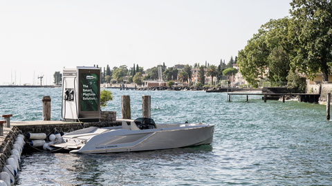 ADS-TEC Energy's ultra-fast charging system, ChargePost, quickly and easily charges the eFantom, Porsche’s first electric boat (Photo: Business Wire)