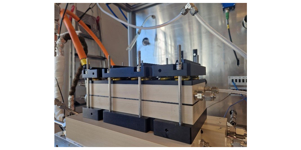  EH Group testa la cella a combustibile HTPEM per decarbonizzare il settore dell'aviazione