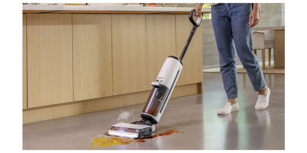 Tineco Presents the FLOOR ONE S7 Steam - the 3-in-1 Cleaning Device for the  Household