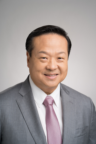 Edward S. Kim, M.D., M.B.A., vice physician-in-chief, City of Hope, has been named a Top Diversity Leader by Modern Healthcare magazine (Photo: Business Wire)