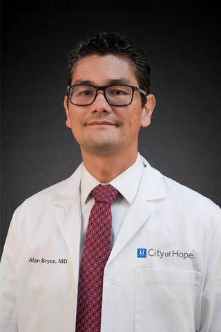 City of Hope appoints Alan H. Bryce, M.D., as chief clinical officer at City of Hope Cancer Center Phoenix and professor of molecular medicine at TGen. (Photo: City of Hope)