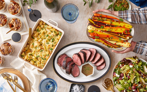 Blue Apron’s Holiday Roast Box features pasture raised beef tenderloin and seasonally-inspired side dishes, available with or without a subscription. (Photo: Business Wire)