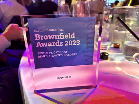 Managing Director Gareth Leonard accepted the Brownfield Award for “Best Application of Remediation Technologies” awarded at the banquet and shown here. (Photo: Business Wire)