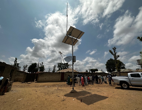 Combining Intelsat’s multi-satellite African coverage with AMN’s solar-powered tower solution means that citizens and businesses in any community can now access the benefits of telecommunication services. (Photo: Business Wire)
