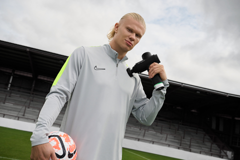 Manchester City Superstar Erling Haaland’s top pick: “The Hypervolt 2 Pro helps me prepare for the pitch. I use it everyday before training, after training, and at night. It’s what I use the most. The addition of Hyperice's Heated Head Attachment just takes it to a whole new level. By combining heat application with the Hypervolt massage gun, it's reimagining my physical preparedness.” (Photo: Business Wire)