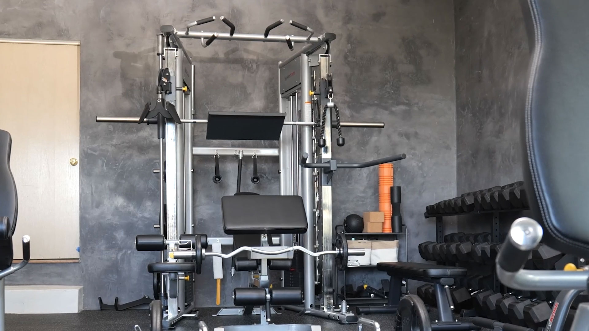 Designing a Professional Home Gym - Happy Haute Home