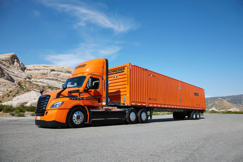 Schneider's Freightliner eCascadia (Photo: Business Wire)