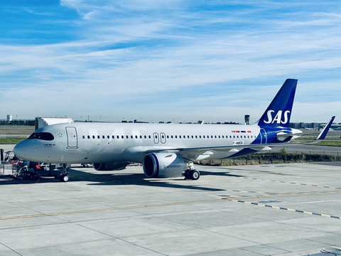 Airbus A320neo Leased by Aviation Capital Group to Scandinavian Airlines. (Photo: Business Wire)