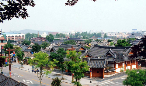 Jeonju is rich in cultural treasures and historic landmarks steeped in history and culture. (Photo: Jeonju City)