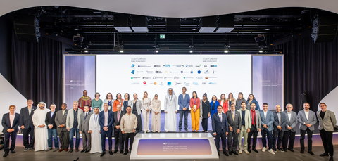 36 representatives from institutions who have joined the Global Futures Society (Photo: AETOSWire)