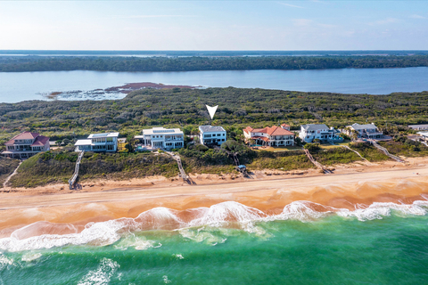On December 16, this Florida oceanfront home - which initially asked $5.5 million - will sell to the highest bidder at a luxury auction®. The property boasts 100 ft of direct ocean frontage in Ponte Vedra Beach, a luxury enclave of waterfront and golf communities in northern Florida that’s also home to PGA golf headquarters and the famous TPC Sawgrass course. Platinum Luxury Auctions is handling the sale with listing brokerage Berkshire Hathaway HomeServices Florida Network Realty. OceanfrontLuxuryAuction.com. (Photo: Business Wire)