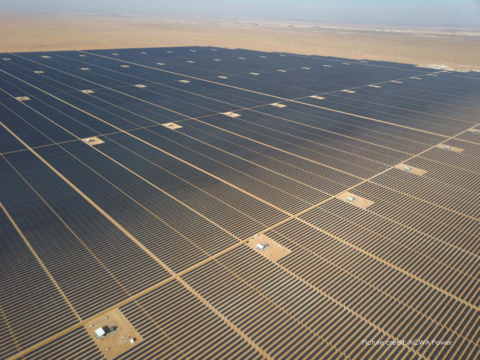 Sakaka Solar Plant in Saudi Arabia featuring Nextracker's NX Horizon smart solar tracker. (Photo: Nextracker)