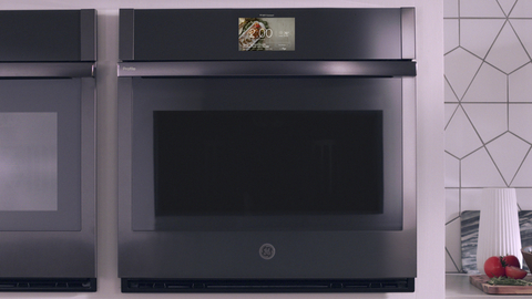 Over 150,000 consumers with select GE Profile™, CAFÉ™, and Monogram™ wall ovens and slide-in ranges can now discover new, seasonal recipes and shop for groceries directly from the touchscreen of select GE Appliances’ smart wall ovens and ranges. (Photo: GE Appliances, a Haier company)